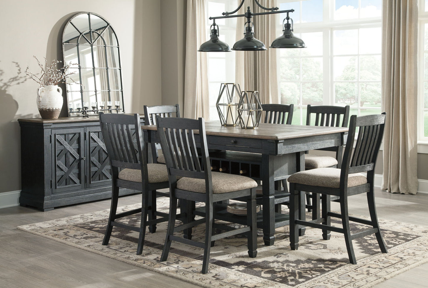 Tyler Creek - Dining Room Server - Black / Gray