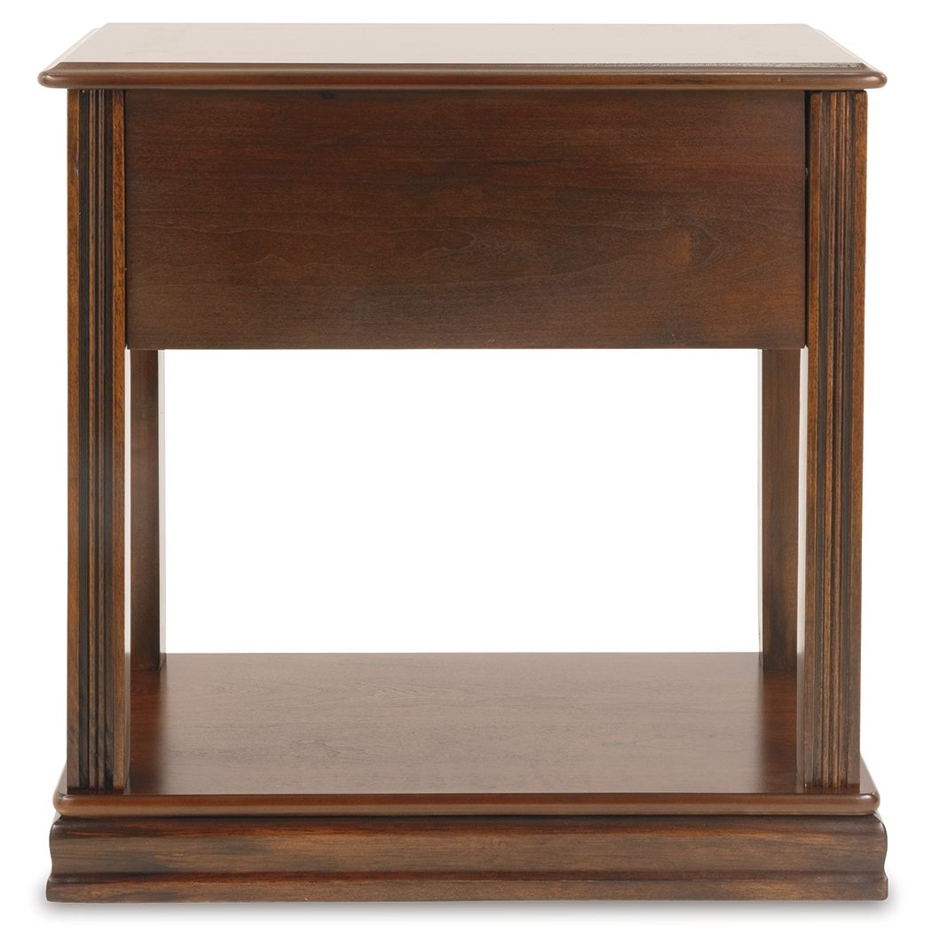Breegin - Chair Side End Table - Removable Tray - Brown