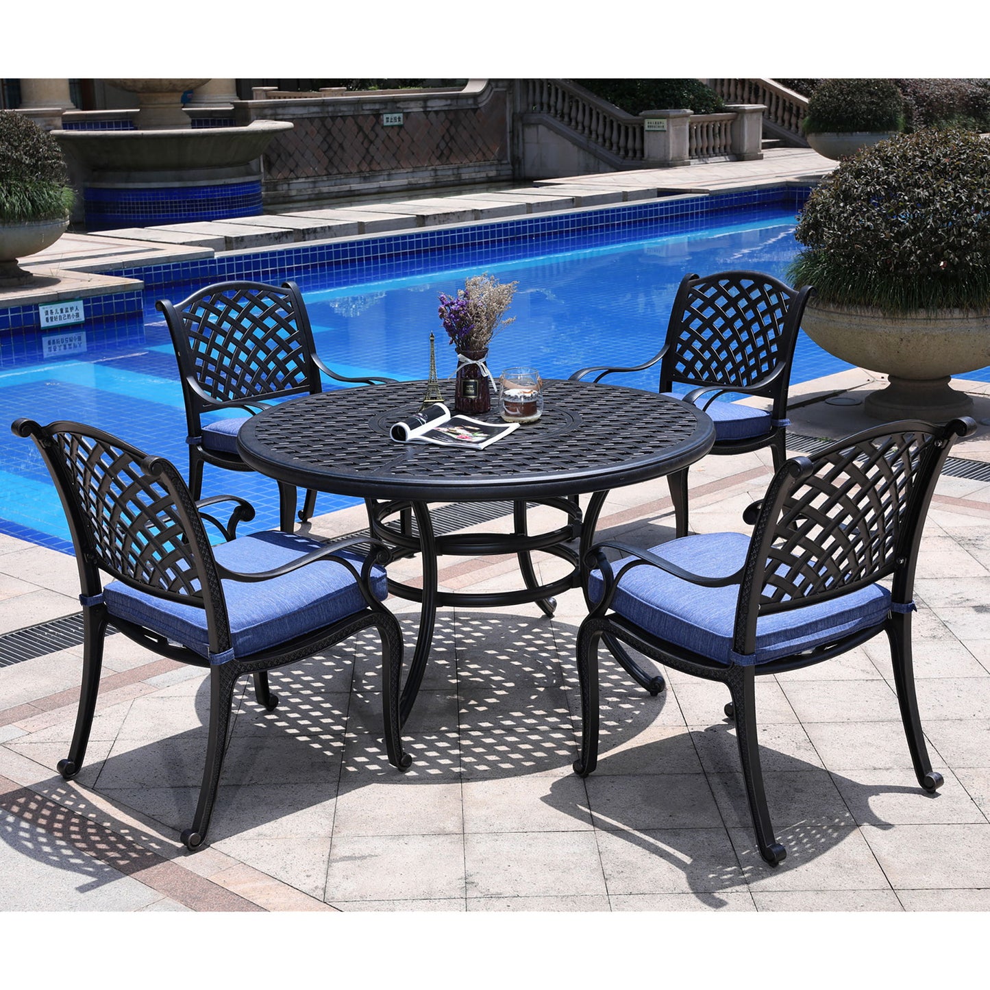 Round 4 Person 51.97" Long Dining Set With Cushions