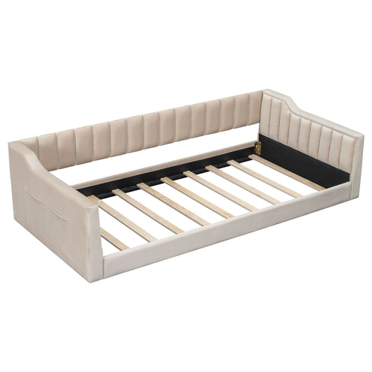 Daybed With Side Storage Pocket