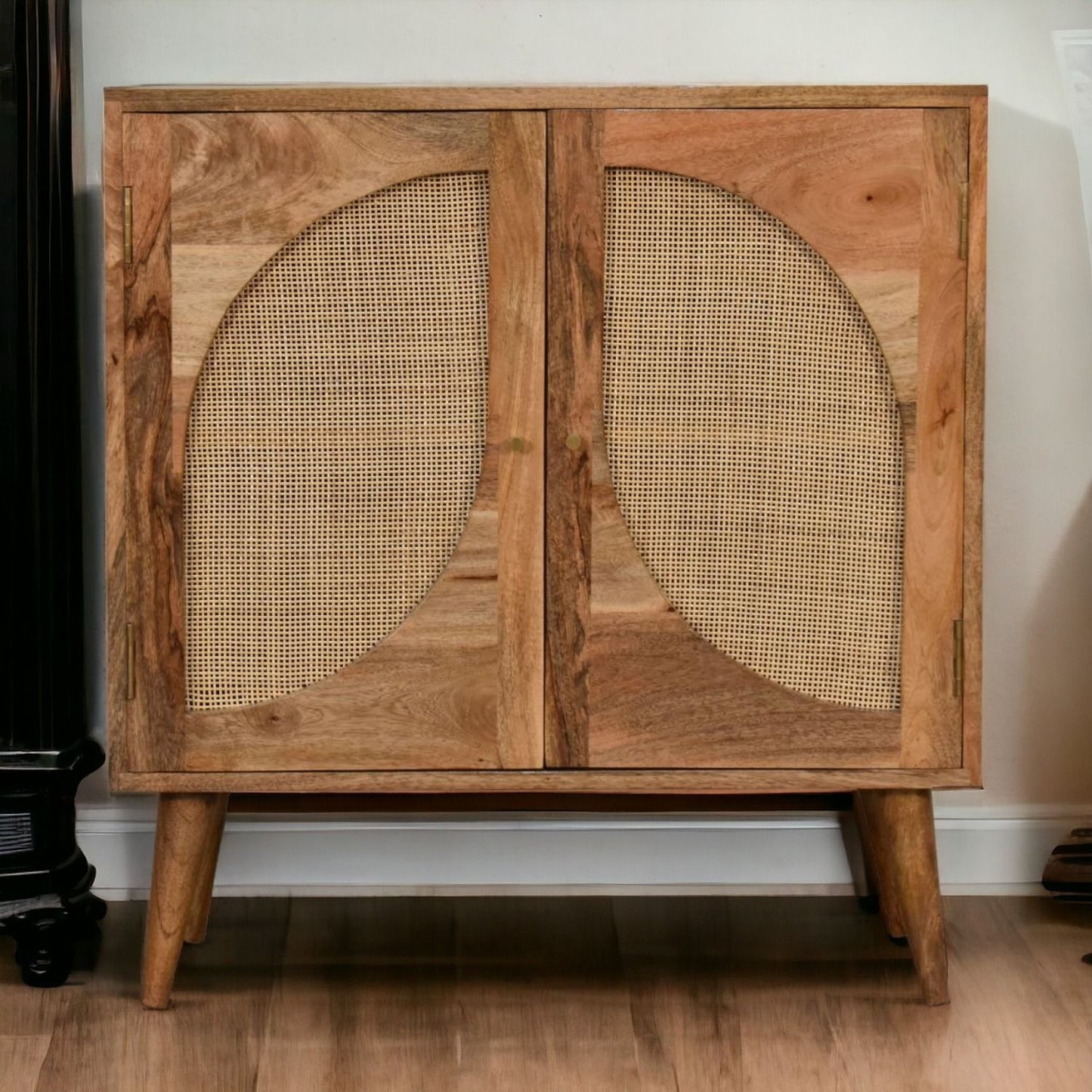 Close Knit Leaf Cabinet - Oak