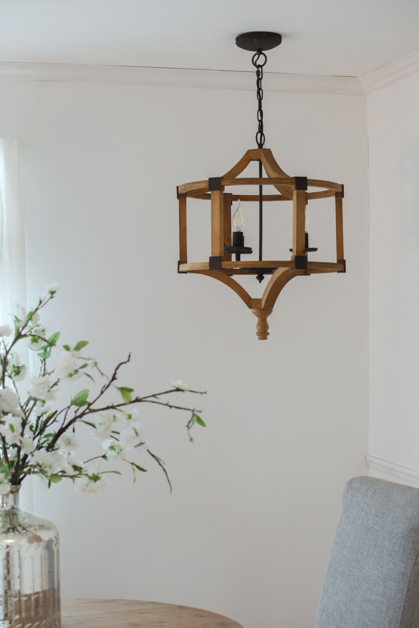 3 Light Wood Drum Chandelier, Hanging Light Fixture With Adjustable Chain For Kitchen, Bulb Not Included - Brown