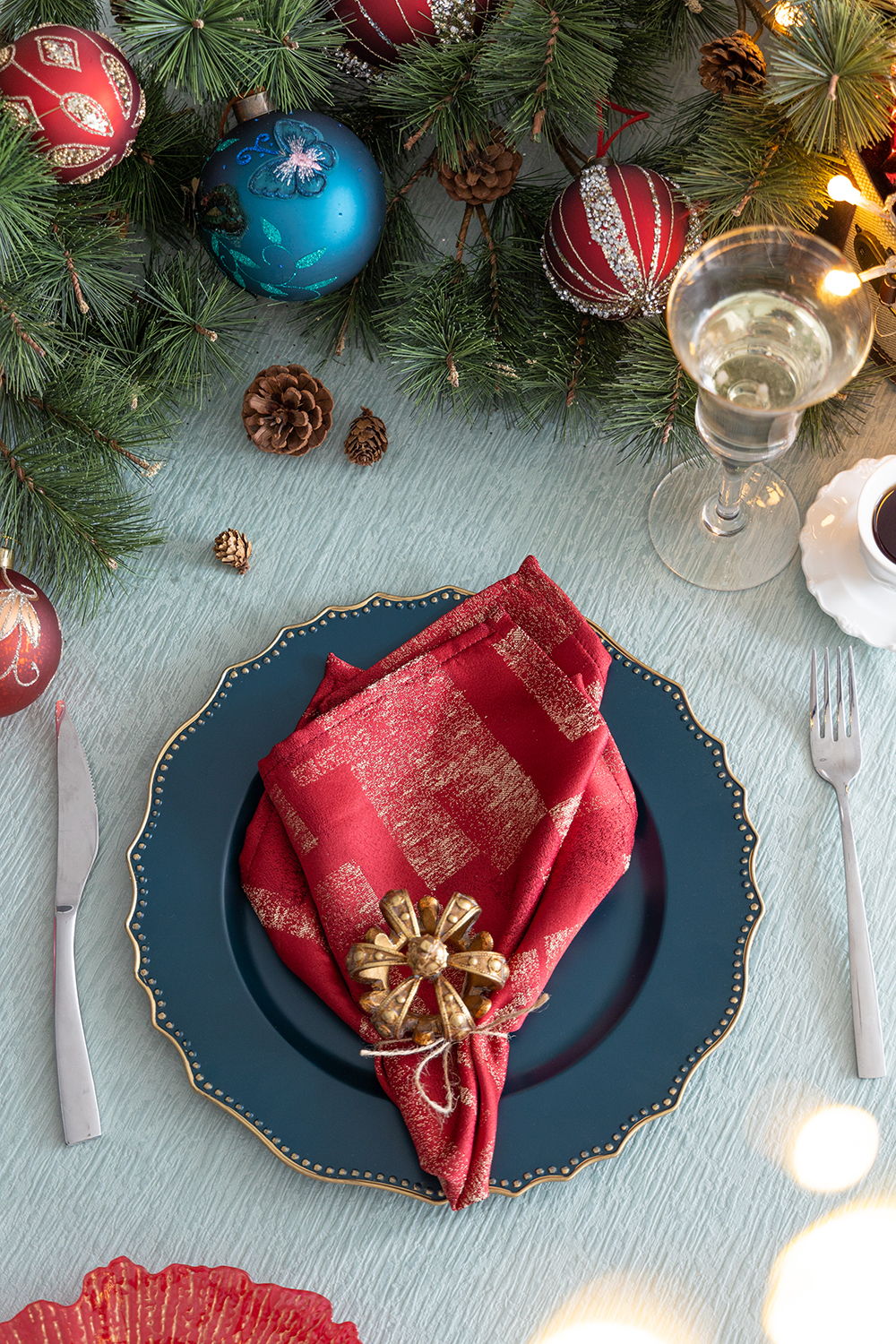 Plastic Charger Plate (Set of 8) - Blue