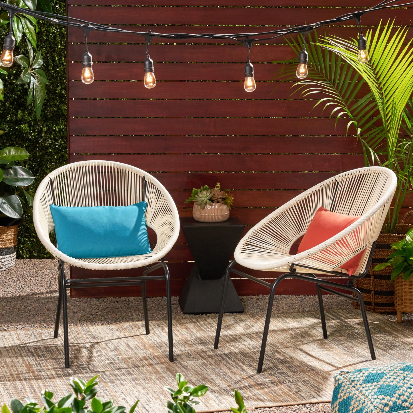 Nusa - Modern Chair Outdoor Seating