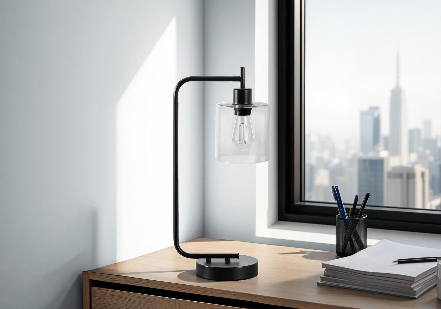 Lighting, Table Lamp, USB Port Included, Glass Shade, Modern - Black